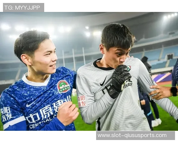 河南建业足球队最新阵容分析及球员表现评估 河南建业足球队最新阵容分析及球员表现评估