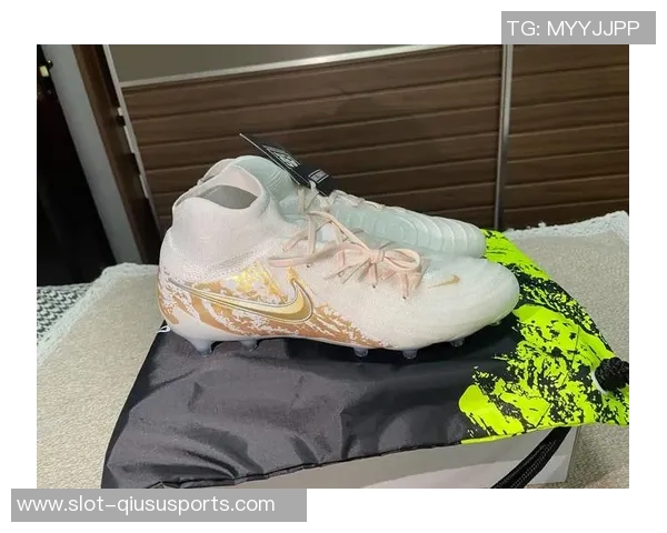 深入解析Nike足球鞋的档次与选择指南助你找到最适合的款式